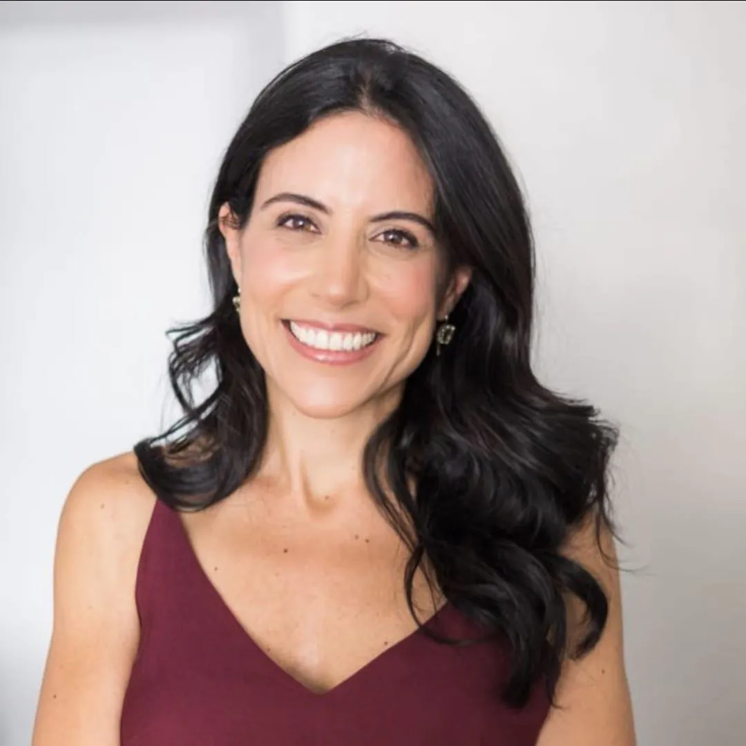 dra mariane teixeira tauile